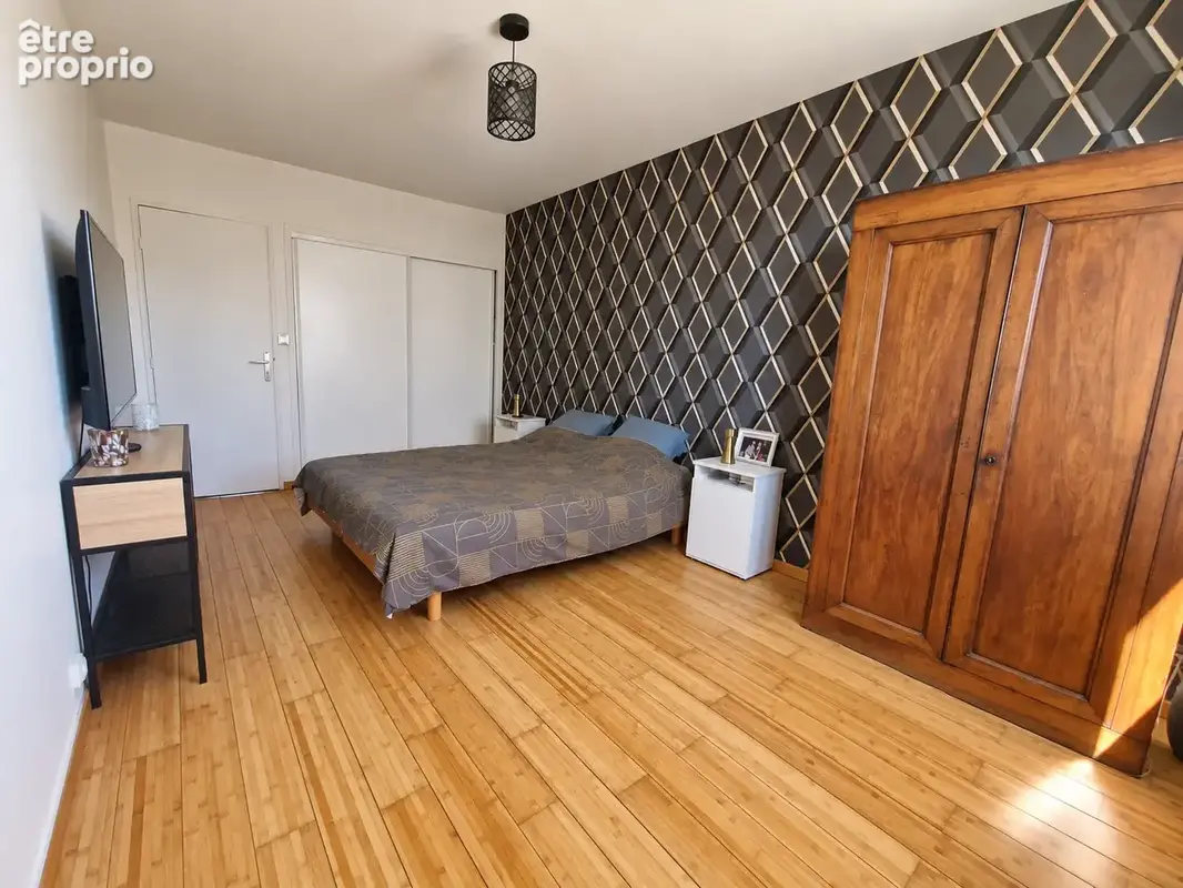 Valence sud - appartement 5 pièces de 93 m2 avec garage et cave. - photo 4