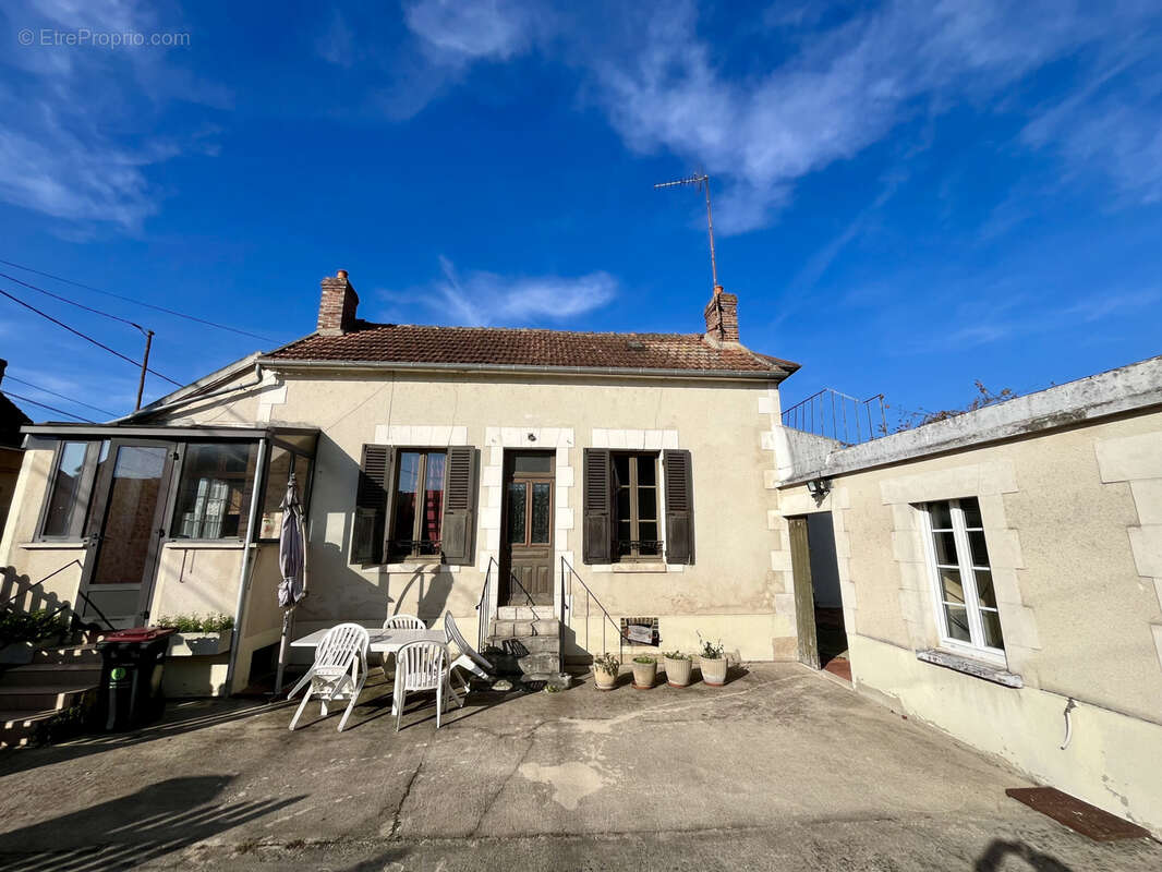 Maison à AUXERRE