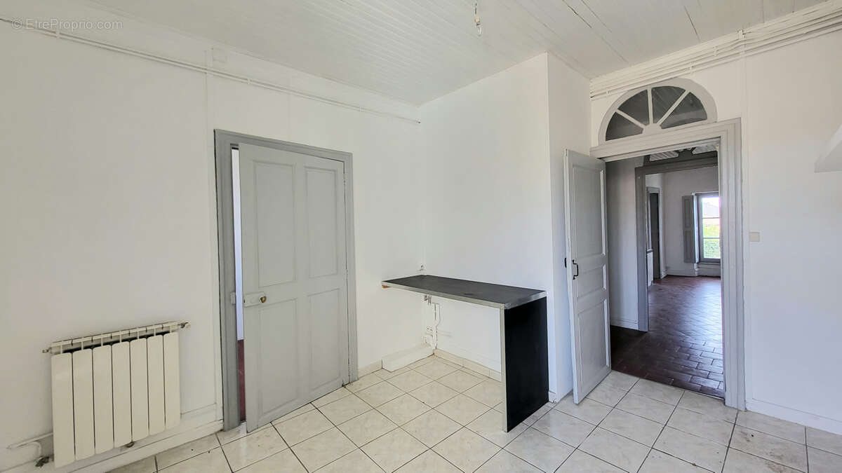 Appartement à NIMES