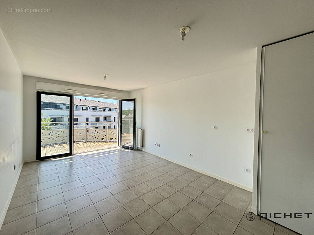 Appartement à THOUARE-SUR-LOIRE