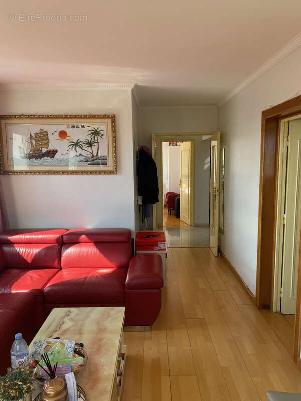 Appartement à PARIS-20E