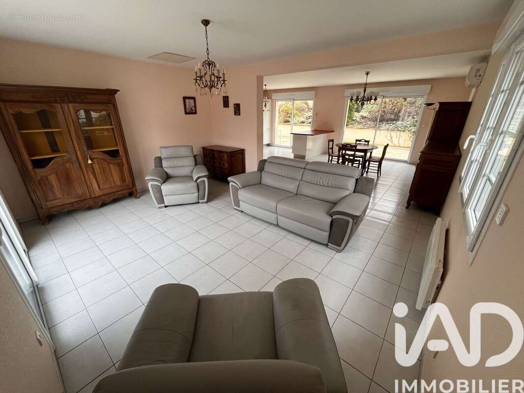 Photo 3 - Maison à EPERNAY