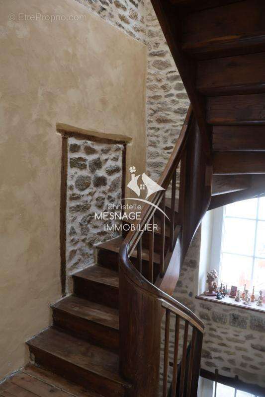 À vendre chez Christelle Mesnage Immobilier, DINAN CENTRE-VI - photo 22