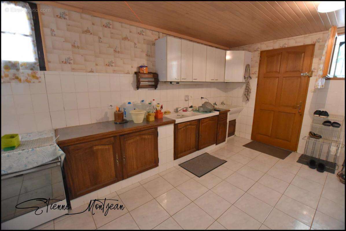 Maison à FRAYSSINET