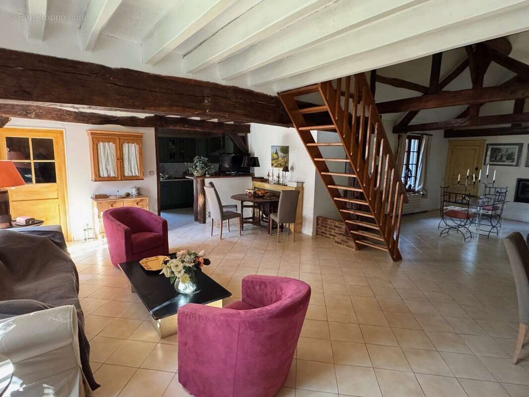 Maison à PACY-SUR-EURE