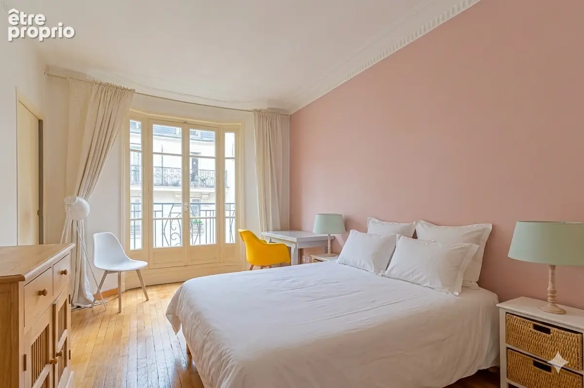 Appartement Paris 2 pièce(s) 52.18 m2 - photo 2