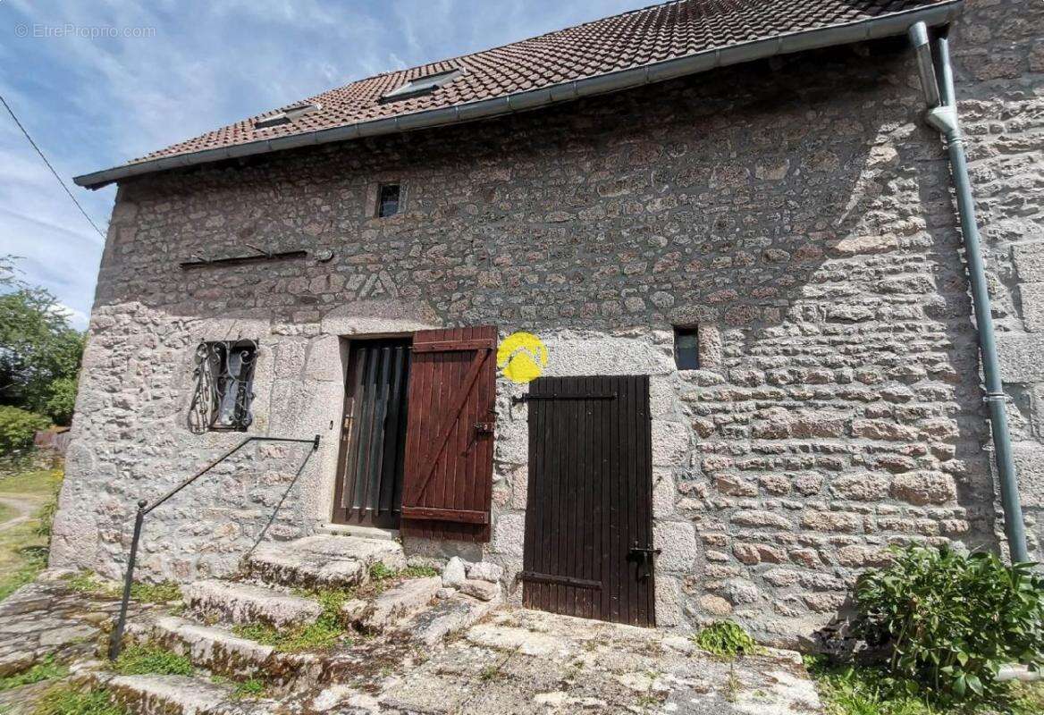 Maison à HURIEL