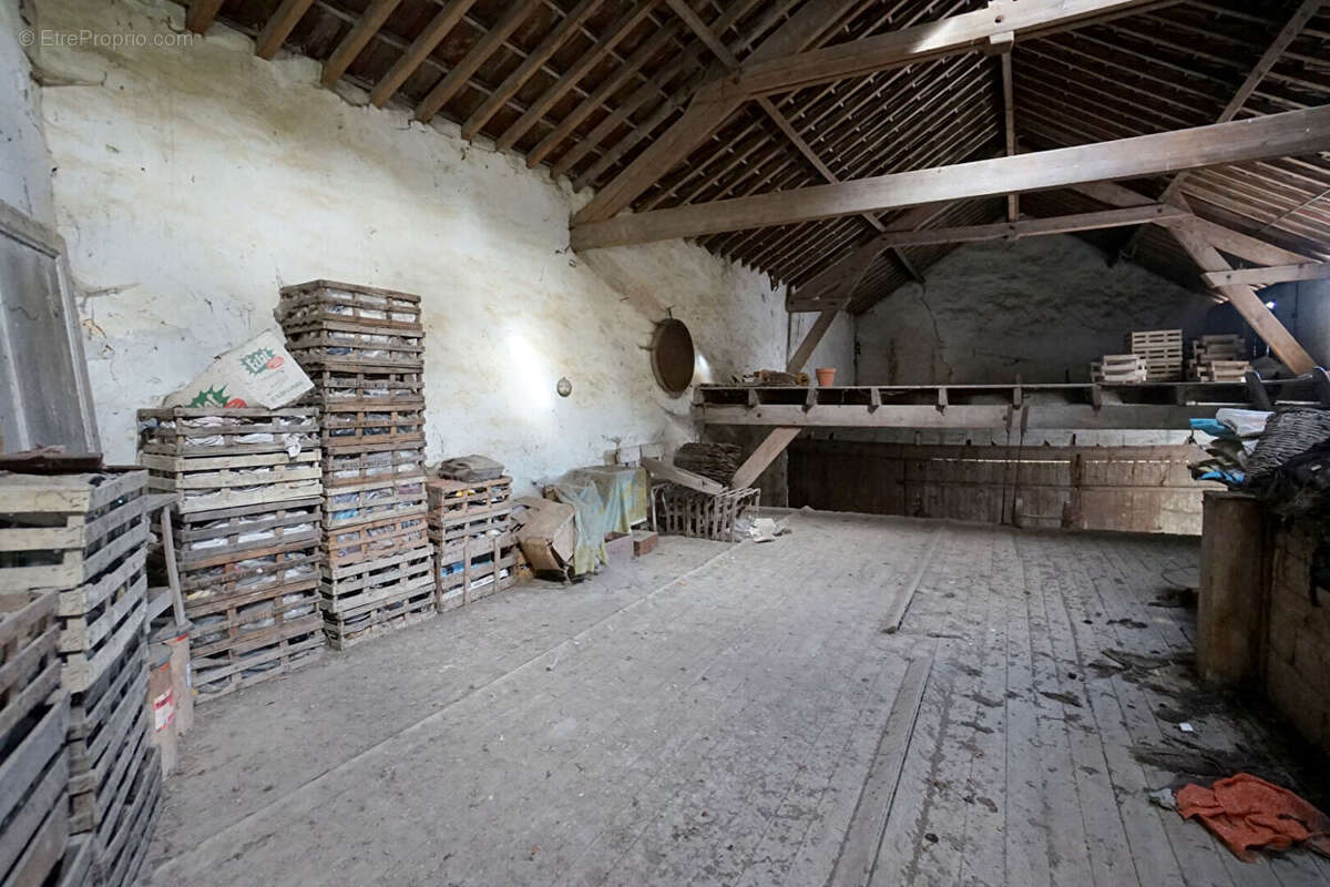 Maison à MEZIERES-SUR-SEINE