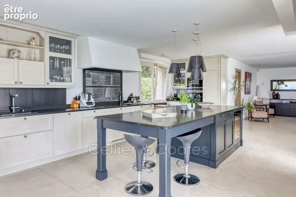 Maison 204 m² à Bormes-Les-Mimosas  - photo 7