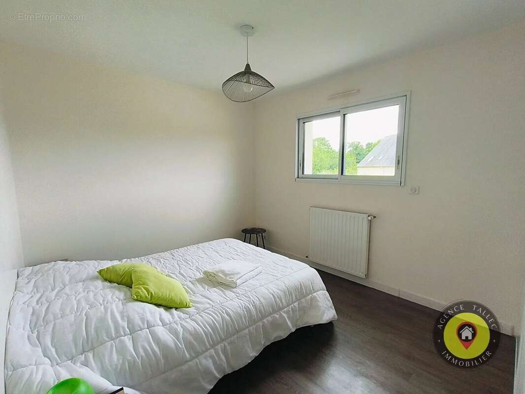 Maison à PLOUER-SUR-RANCE