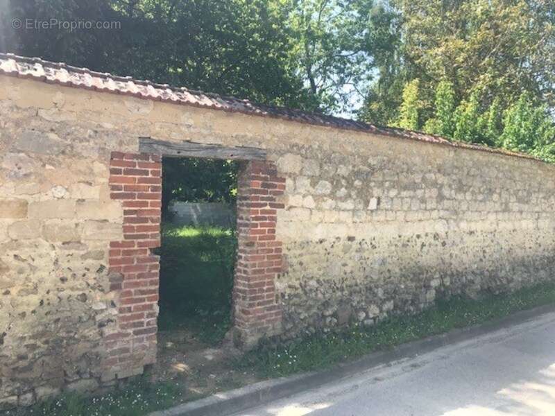 Terrain à GRISY-LES-PLATRES