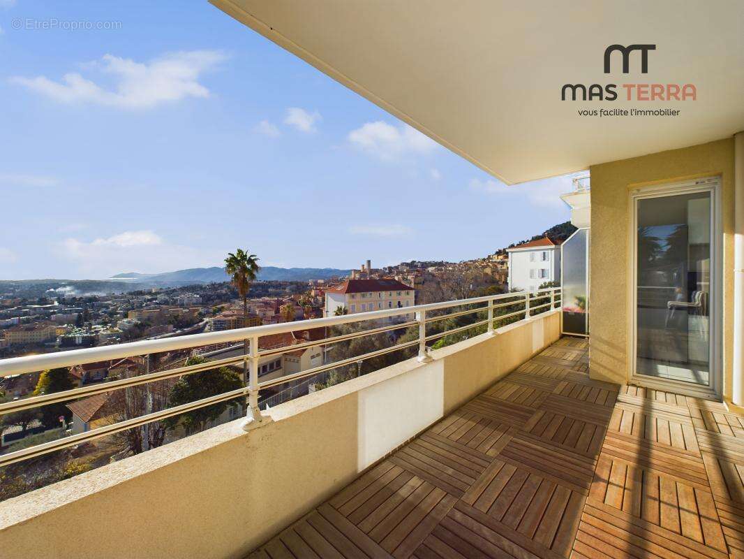 Appartement à GRASSE