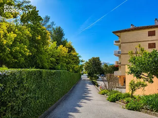  Baisse du prix!!! Cannes Croix des Gardes — 5 pièces 82 m² rénové, vue mer - photo 12