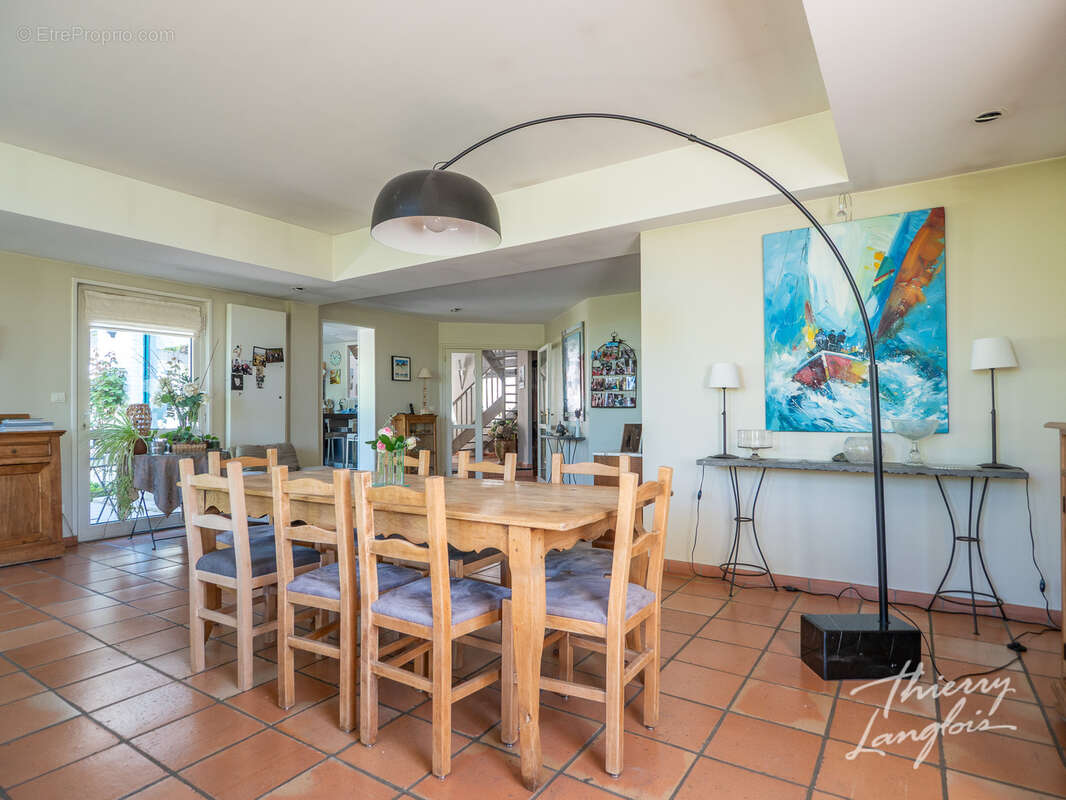 Maison à CHERENG