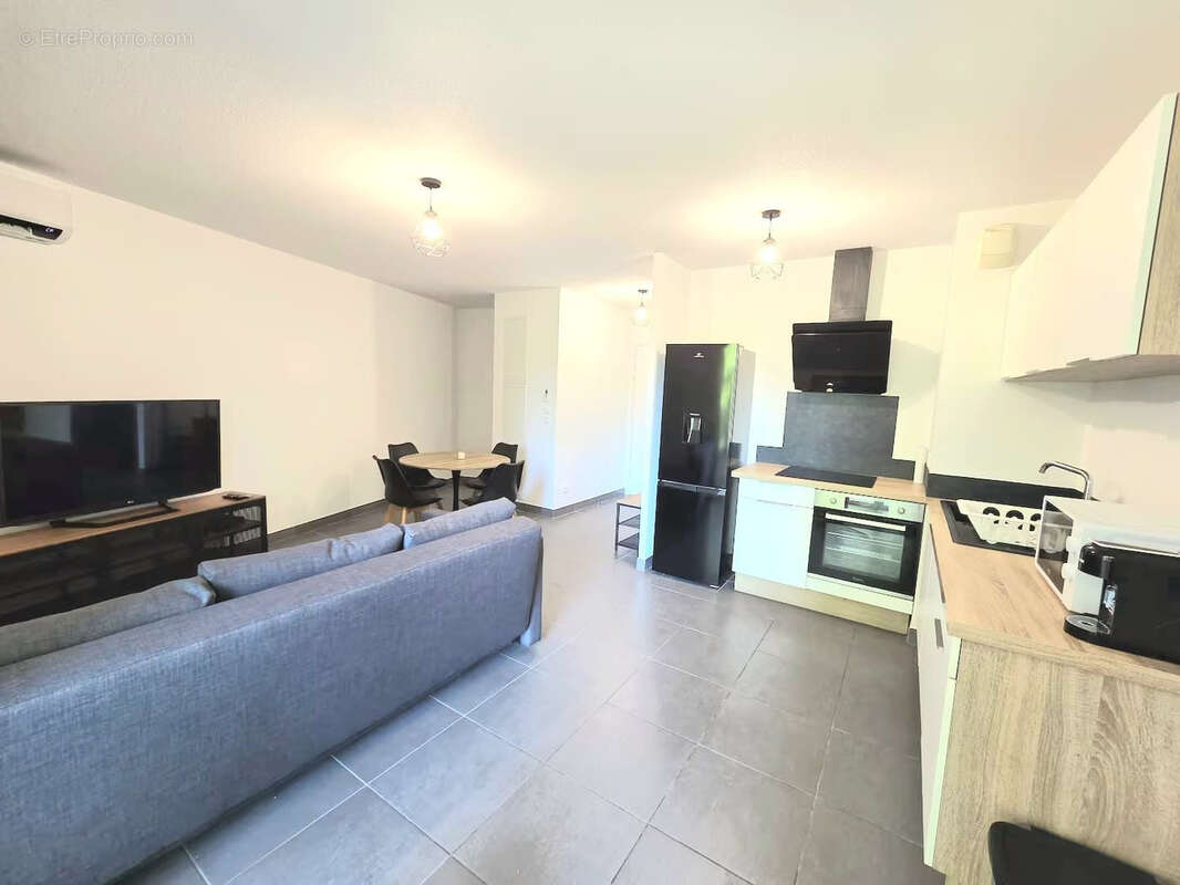 Appartement à CASTELNAU-LE-LEZ