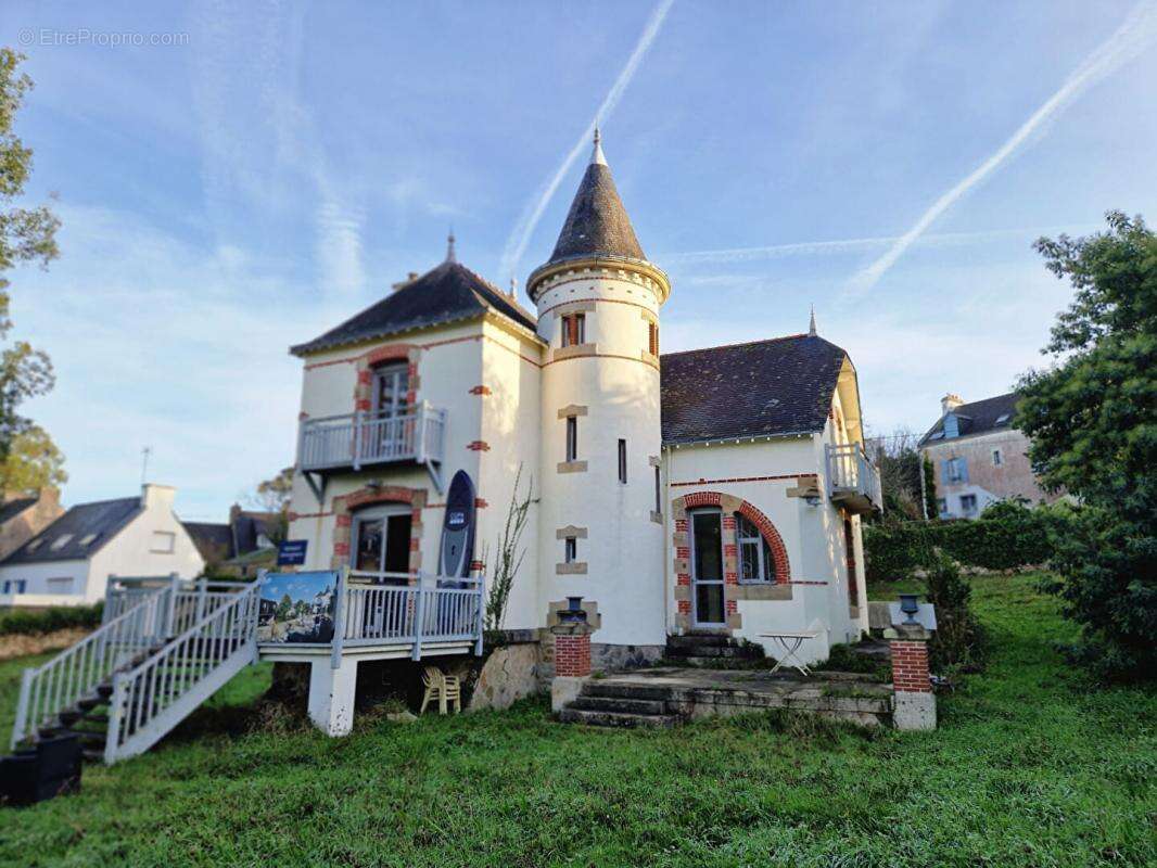 Maison de maitre des années 1900 avec dépendance en centre de bourg de l'ile aux moines - photo 5