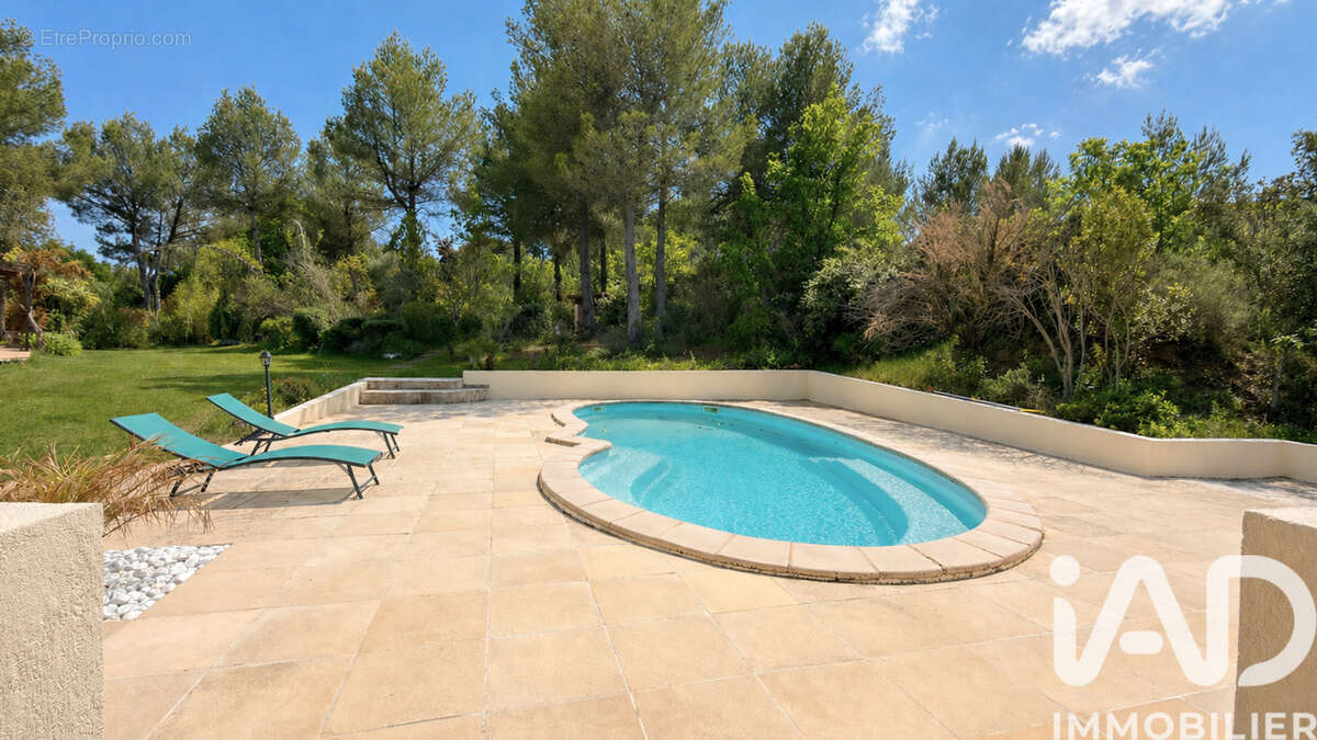 Photo 2 - Maison à JOUQUES