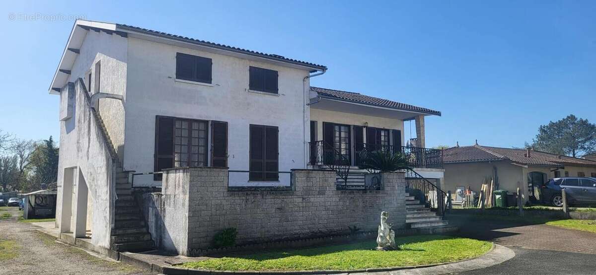 Photo 3 - Maison à BLANQUEFORT
