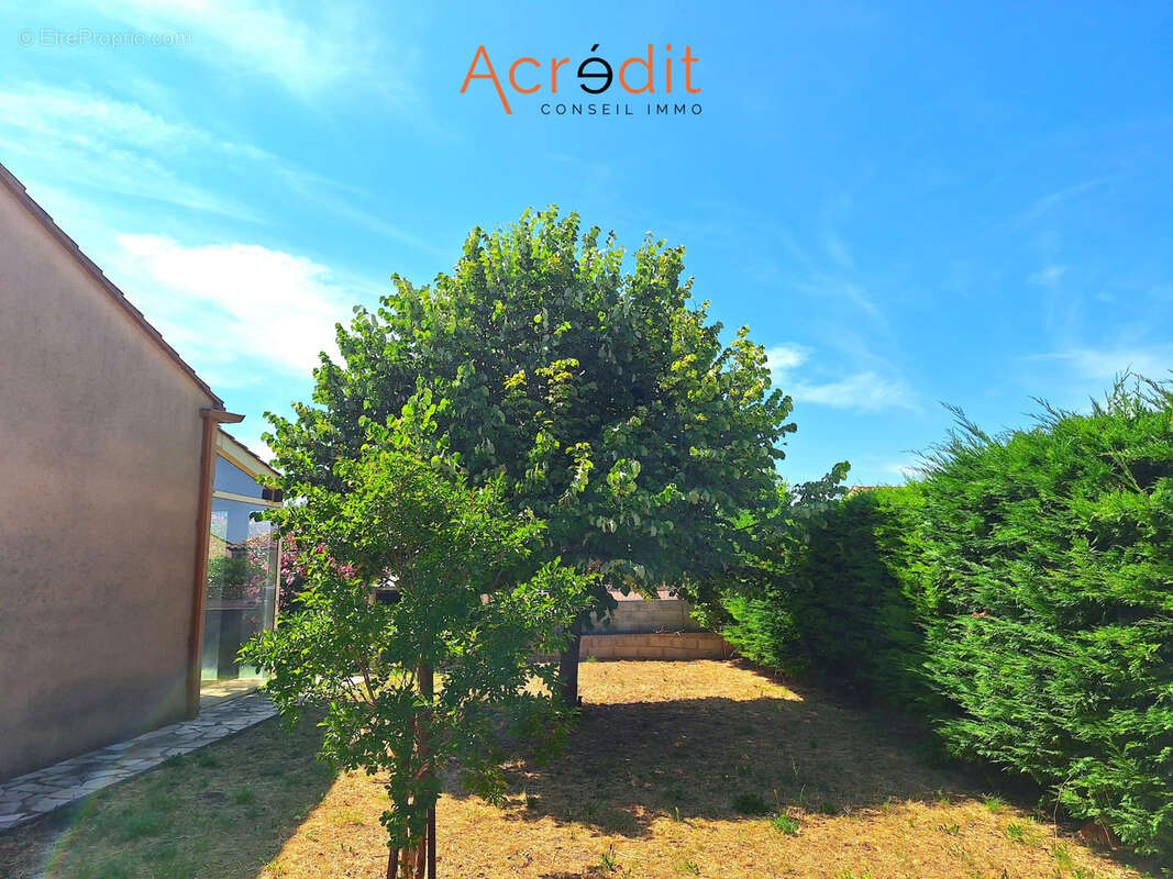 Maison à COLOMBIERS