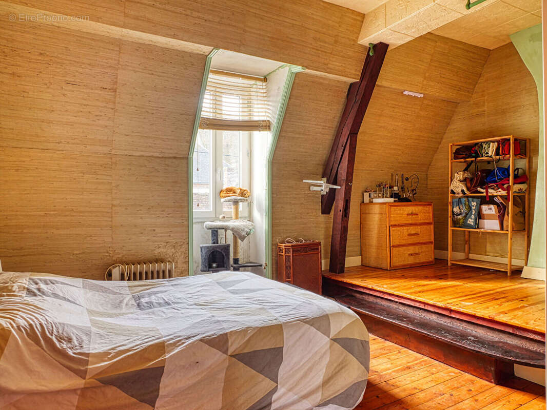 Très jolie Propriété à Cormenon 5 chambres 213m² à 20mn gare TGV - photo 6