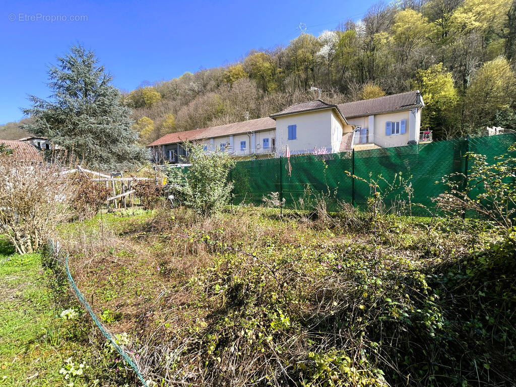 Appartement à VILLARD-BONNOT