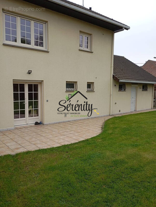 Maison à HALLENNES-LEZ-HAUBOURDIN