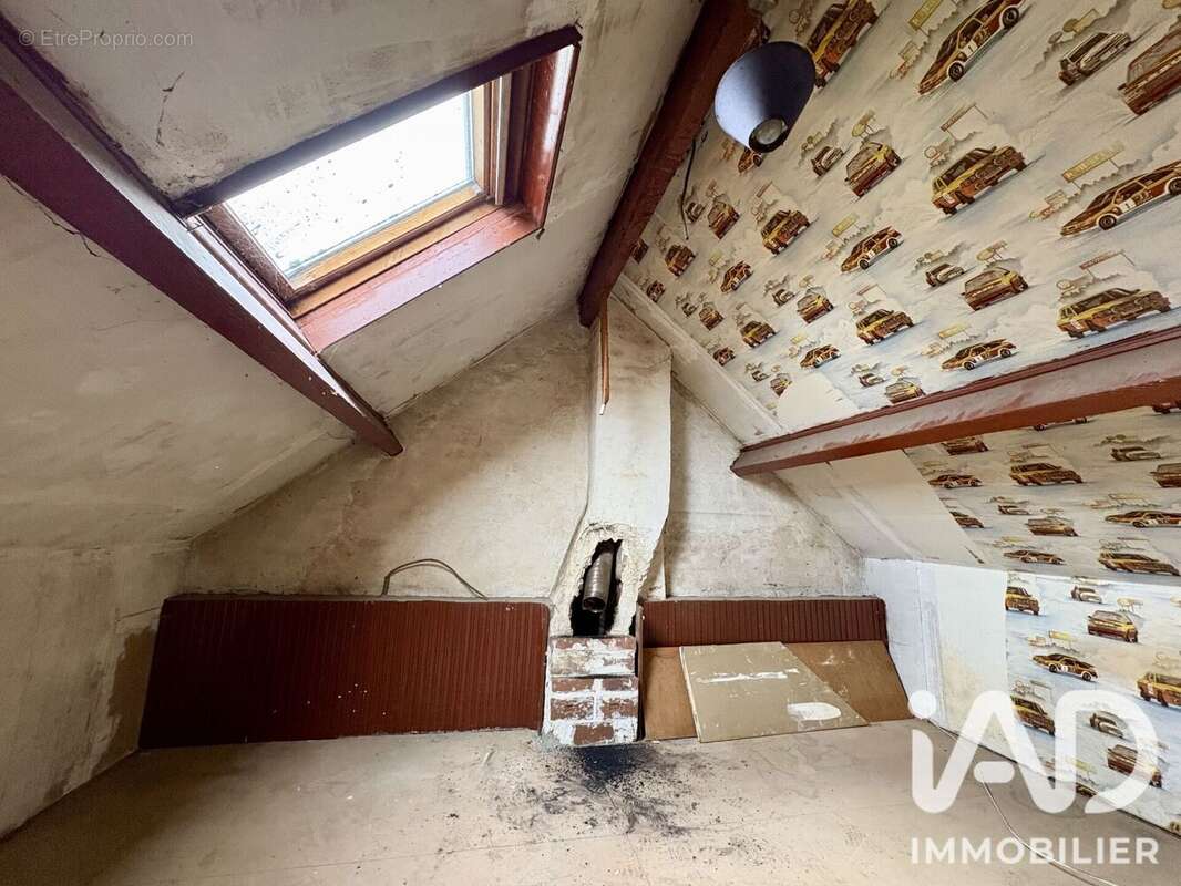 Maison 60 m² à Estrees-Mons  - photo 6
