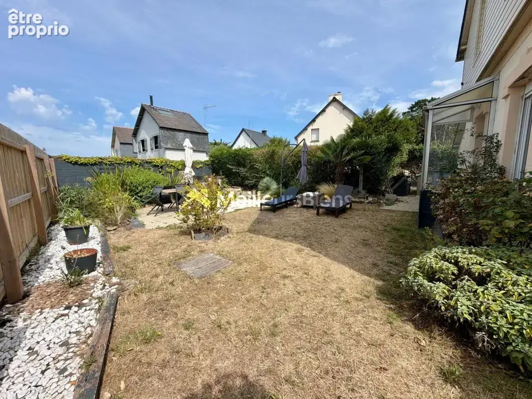 SAINT-BRIAC-SUR-MER – Maison 4 chambres à 3 min à pied de la mer – Terrain clos de 471 m² - photo 12