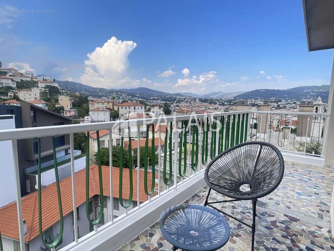 Appartement à NICE
