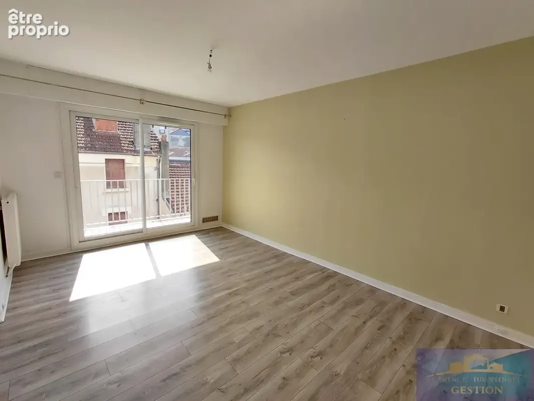 Appartement à LOURDES