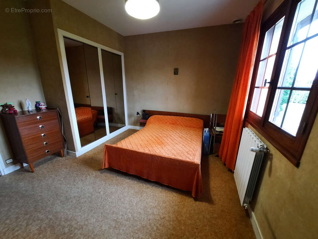 Maison à SAUVETERRE-DE-GUYENNE