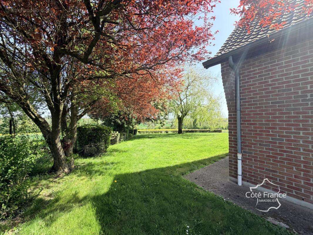 Maison à GRAND-VERLY