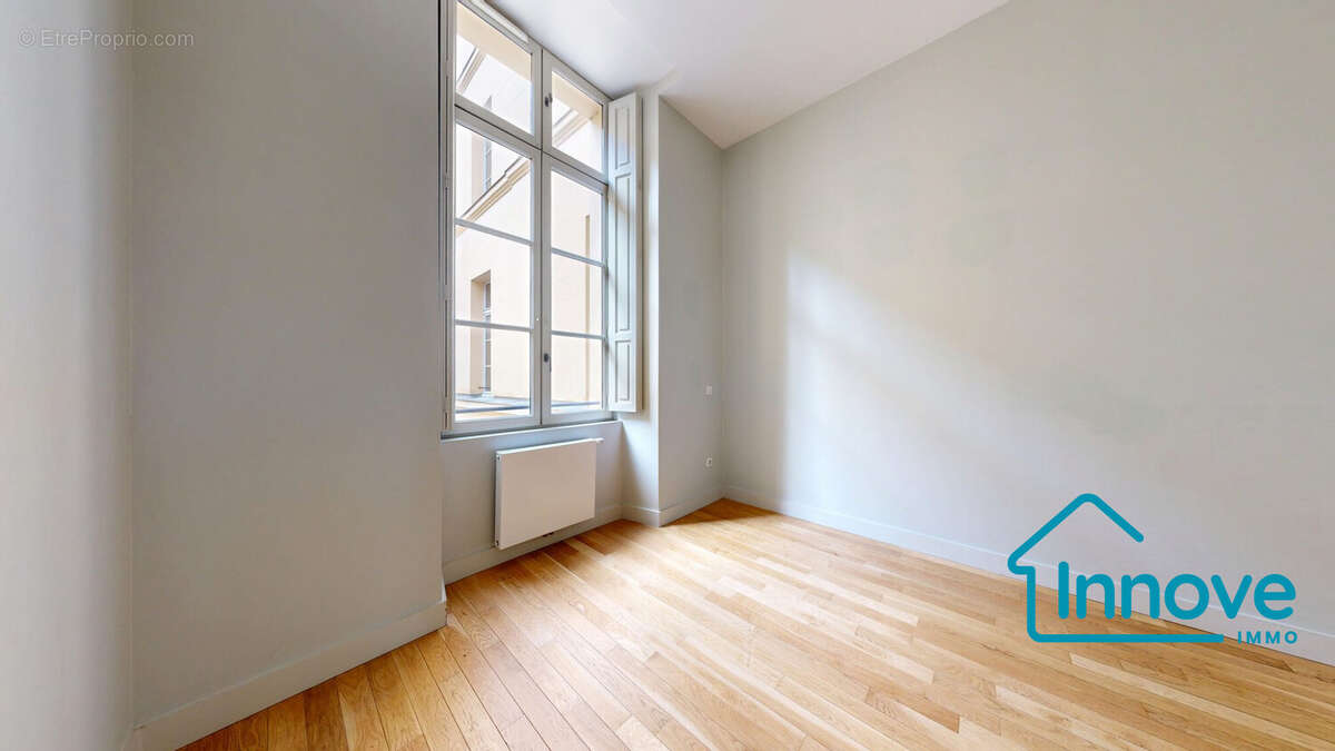 Appartement à VERSAILLES