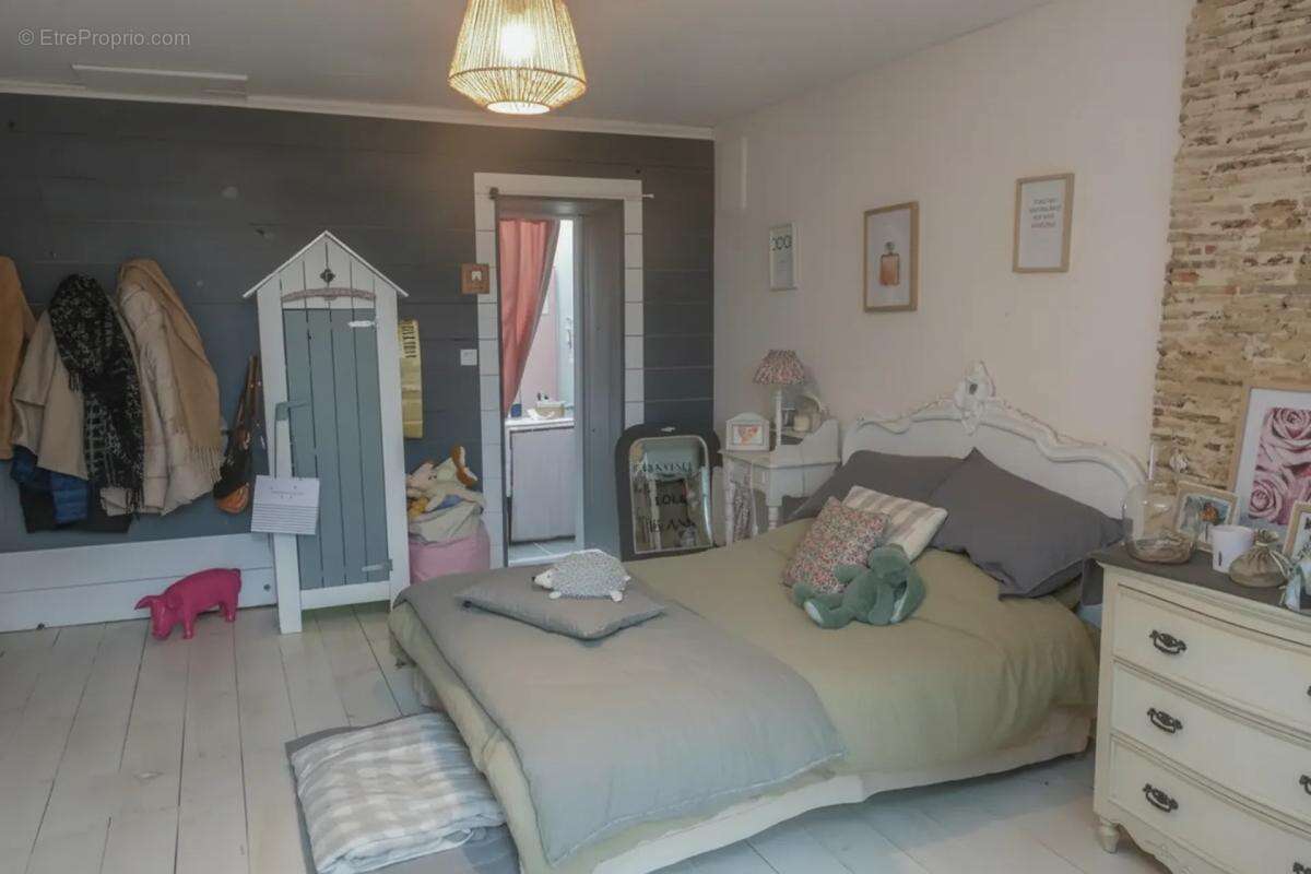 Maison à SAUVETERRE-DE-GUYENNE