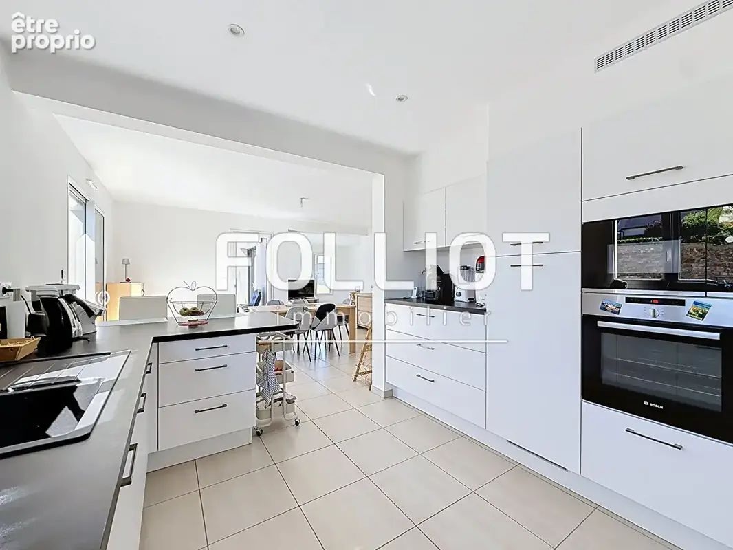 A vendre Maison 7 pièces à vendre à Saint Pair sur Mer - Réf. 12511AH - photo 4