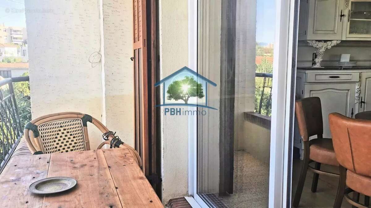 Appartement à MARSEILLE-9E