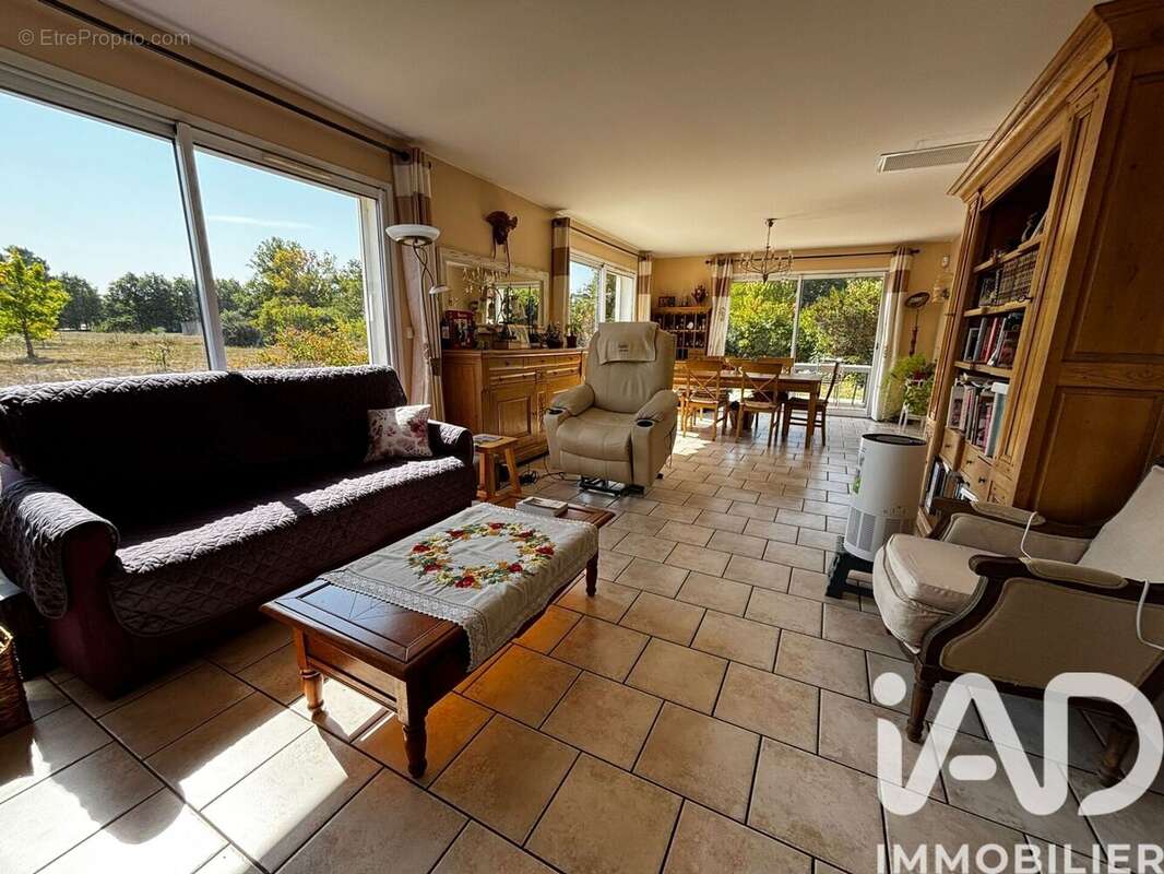 Photo 7 - Maison à MONTPON-MENESTEROL