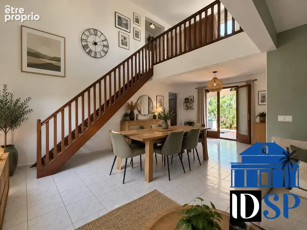 Maison 7 pièces 150 m² à vendre à Saint-Paul (97422) - photo 2
