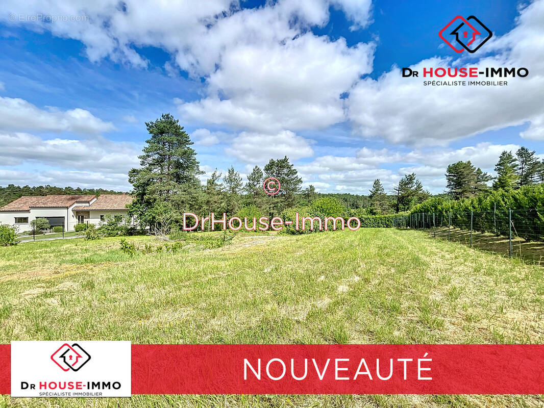 Terrain à CORNILLE