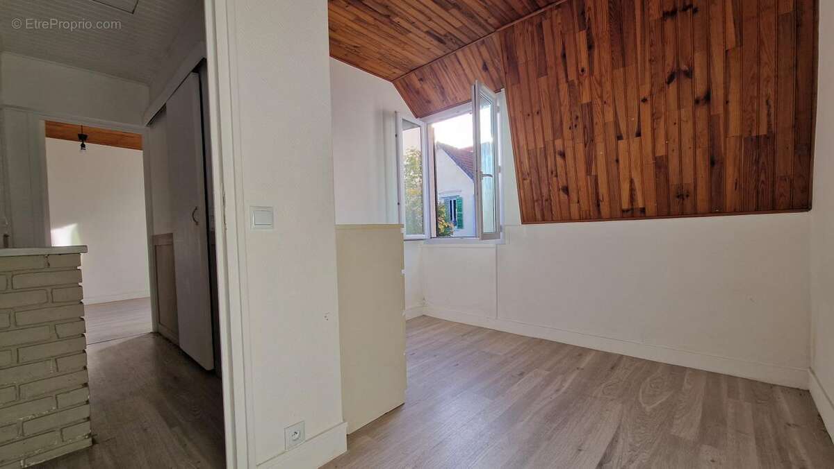 Maison à NEUILLY-SUR-MARNE