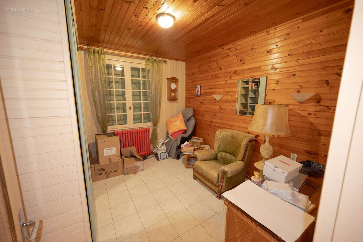 MaisonT5  avec 2 garages sur terrains clos - photo 11