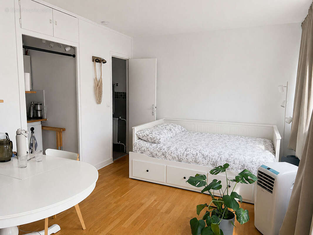 Paris 4ème - Rue de la Verrerie - Investissement locatif au coeur du Marais - photo 2