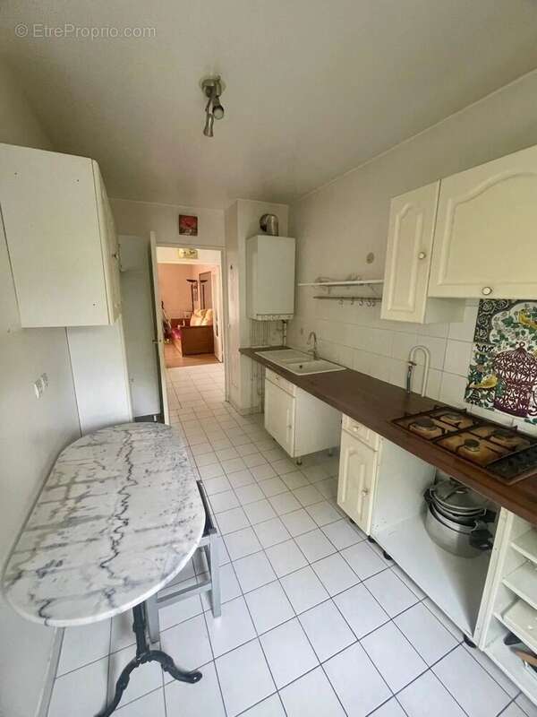 Appartement à GENNEVILLIERS