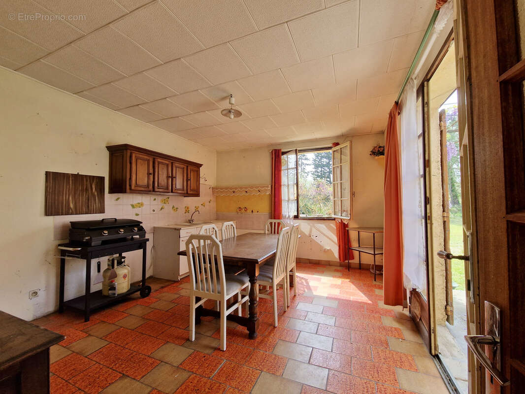 Maison à CHEVAL-BLANC