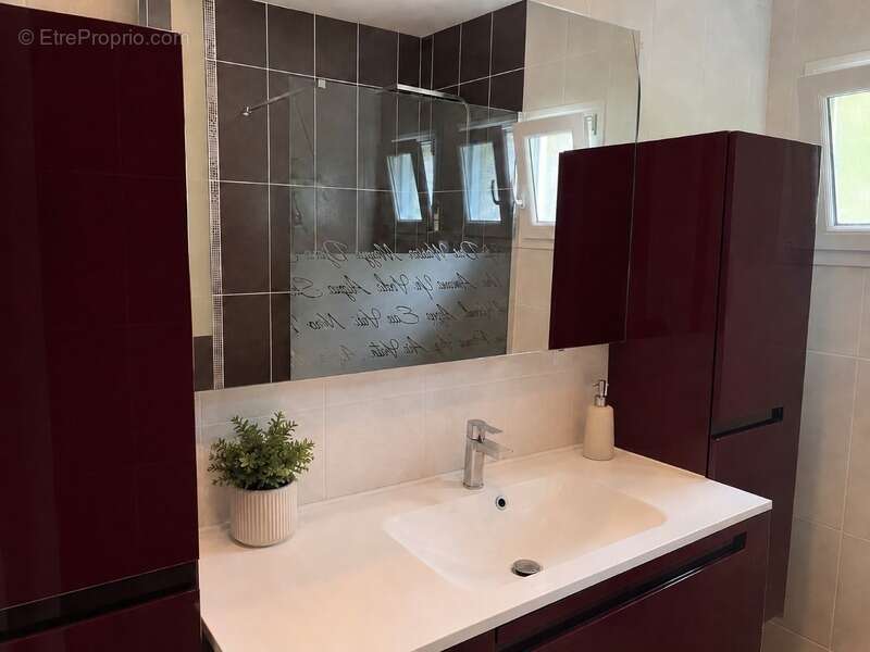 Saint-Avé – Quartier des 3 Rois – Maison de 165 m², idéale famille ou projet de colocation - photo 7