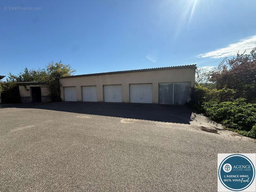 À vendre  Appartement avec fort potentiel à Peyraud - photo 8