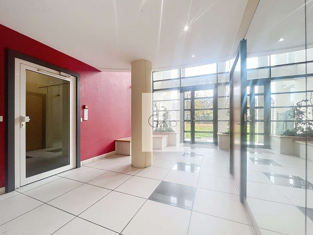 Appartement à NANTERRE