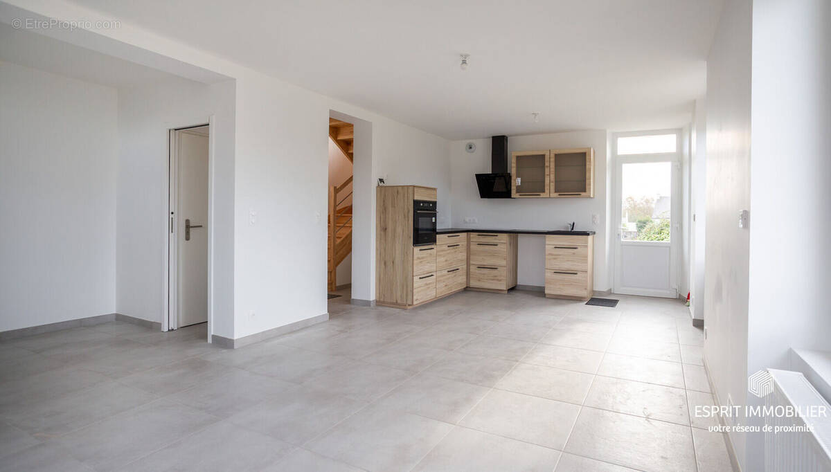 Maison à RIEC-SUR-BELON