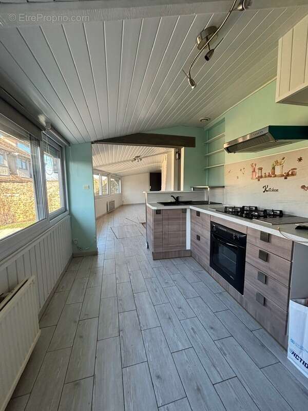 Maison à DAMVILLE