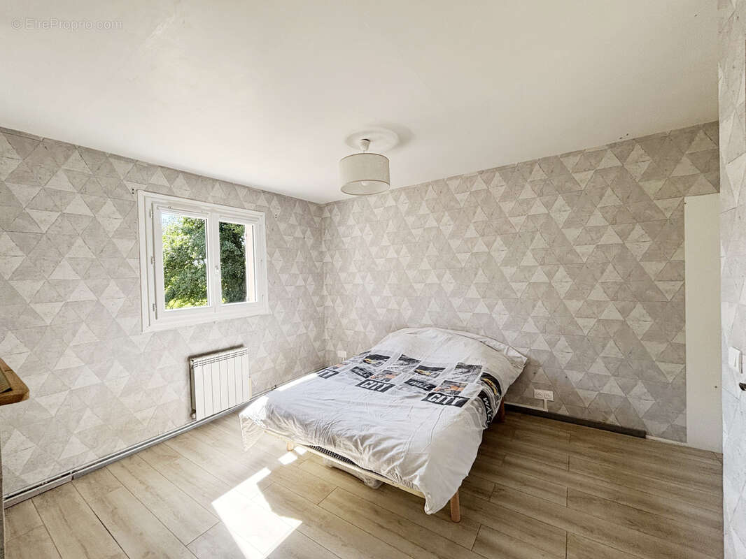 Maison à SAINTE-GENEVIEVE